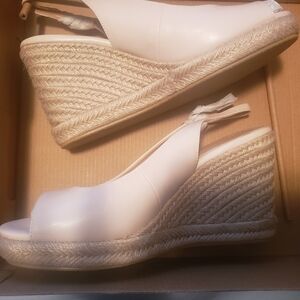 Womens wedges size 9.5